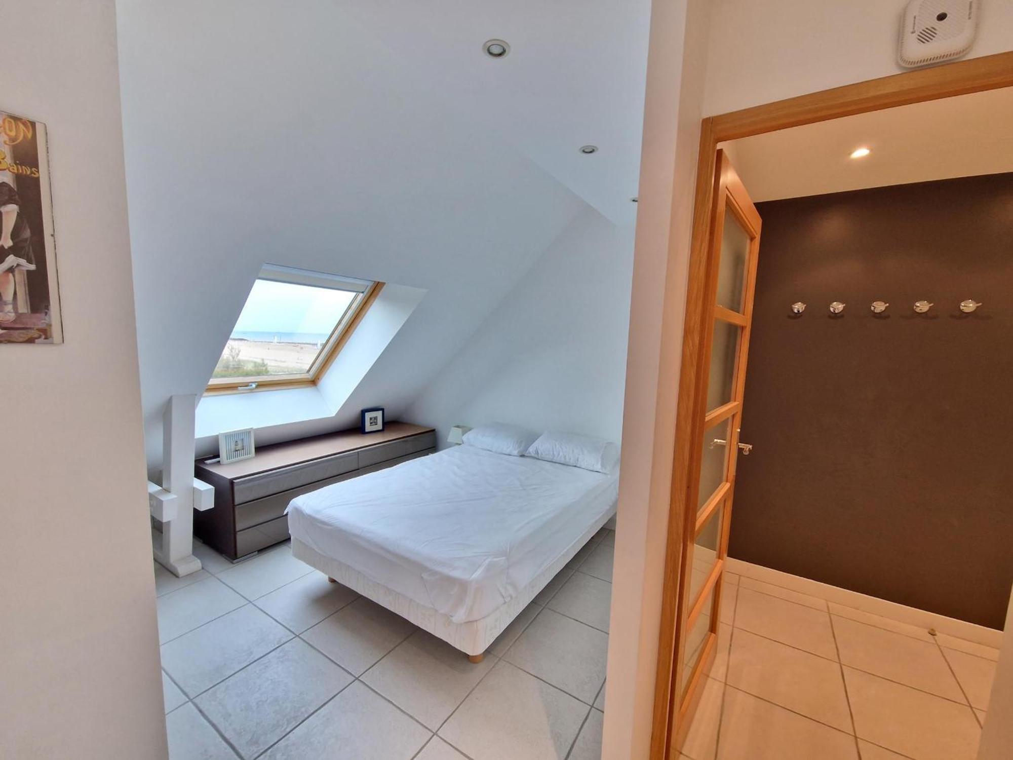 Bel Appartement T2 Avec Balcon, Wifi Et Parking Pres De La Plage - Fr-1-706-2 Шатлайон-Плаж Экстерьер фото