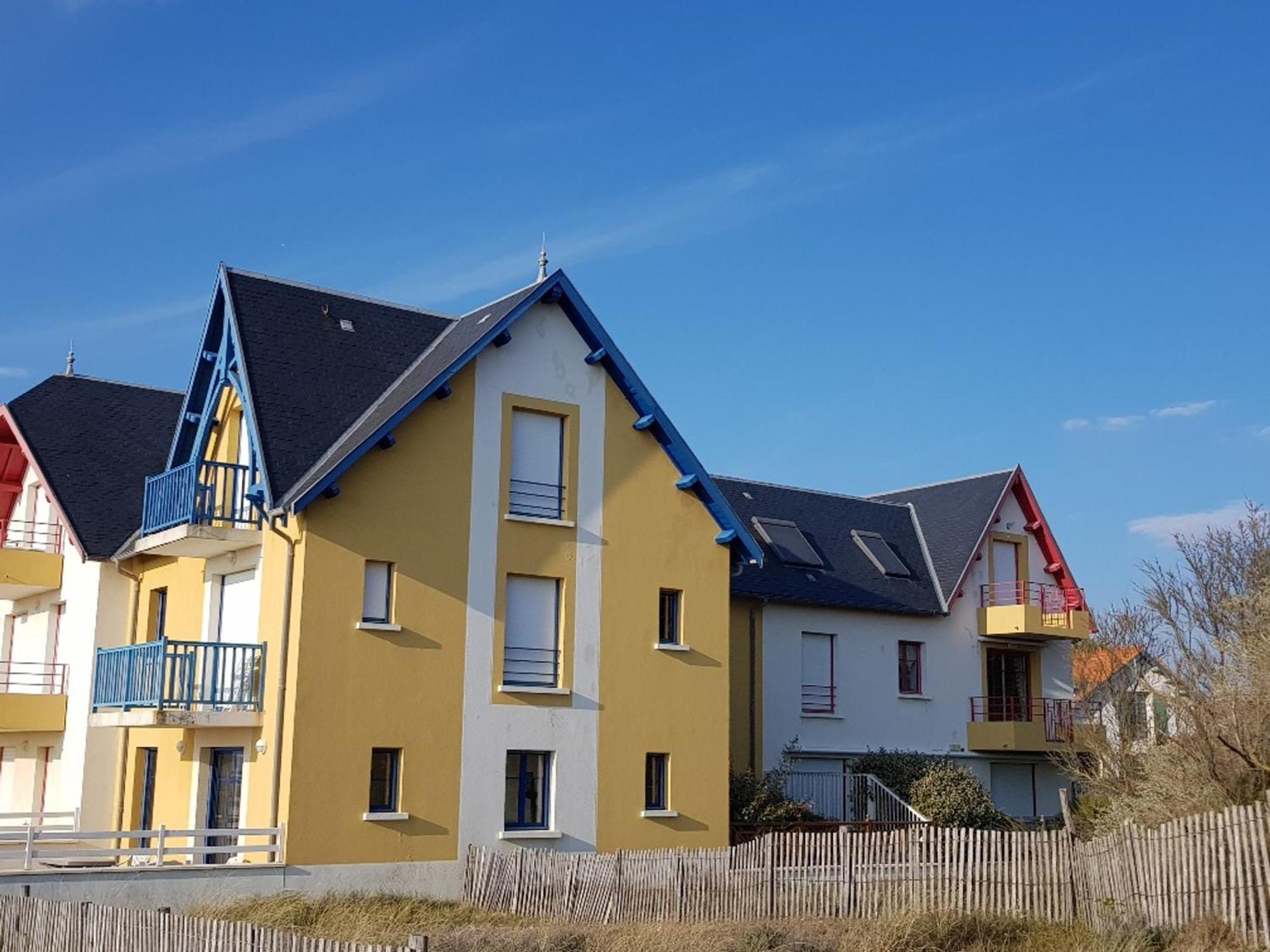 Bel Appartement T2 Avec Balcon, Wifi Et Parking Pres De La Plage - Fr-1-706-2 Шатлайон-Плаж Экстерьер фото